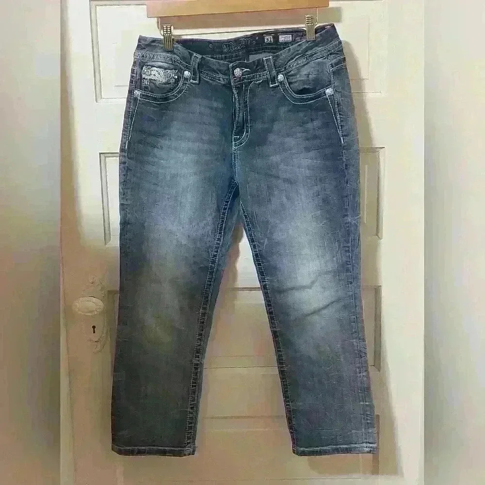 Miss Me  Curvy Cropped Jeans